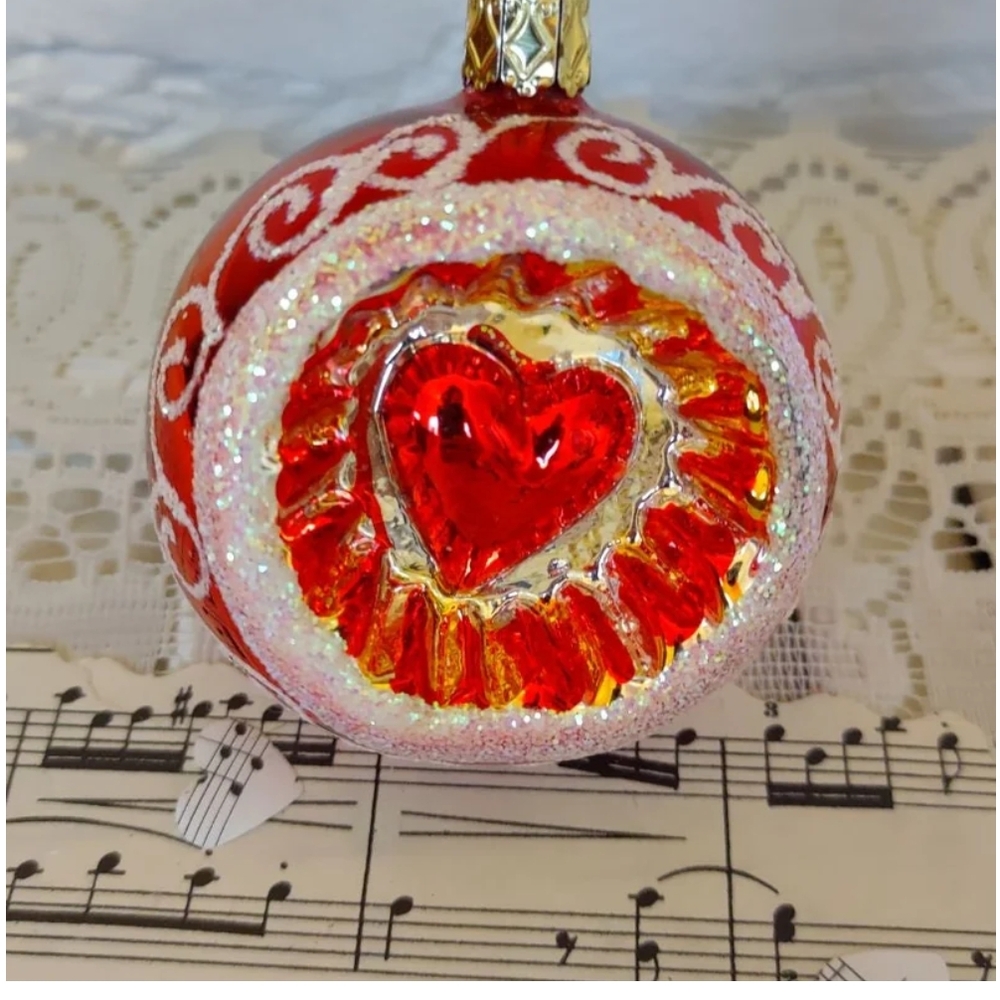 Red Heart Holiday Ornament